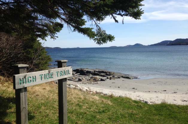 High Tide Trail trail head